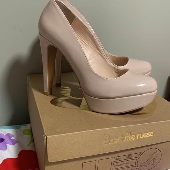 Charlotte Russe Nude Heels - Picture 4 of 7